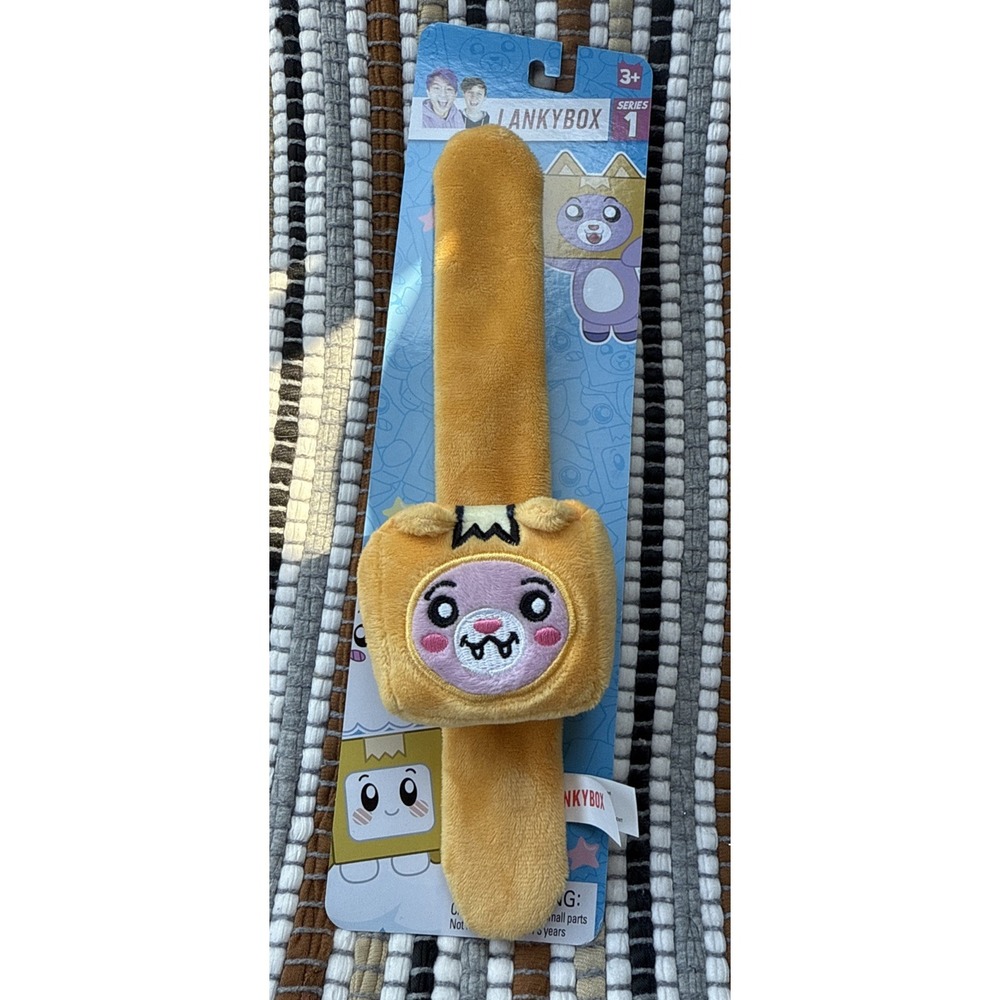 Happy Friends LankyBox Series 1 Boxy Slap Bracelet Collectible Plush Bracelet